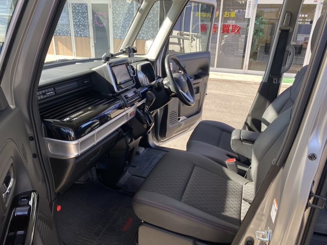 SUZUKI SPACIA CUSTOM 4WD 2018 Image 31