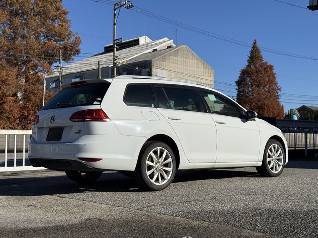 VOLKSWAGEN GOLF VARI 2015 Image 31