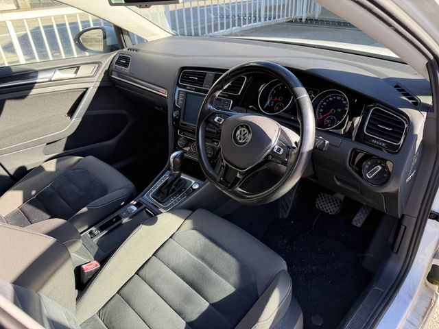 VOLKSWAGEN GOLF VARI 2015 Image 31