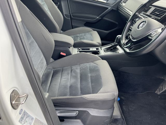 VOLKSWAGEN GOLF VARI 2015 Image 31