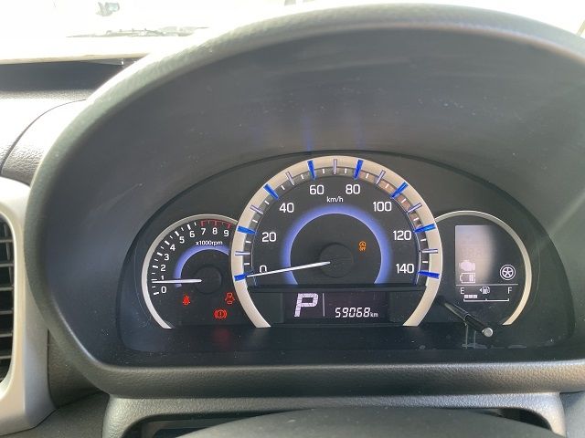 SUZUKI SPACIA 2017 Image 31