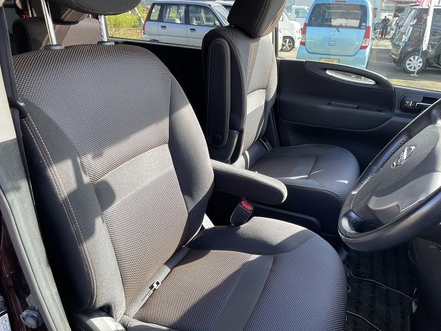 NISSAN SERENA  WG 2010 Image 31