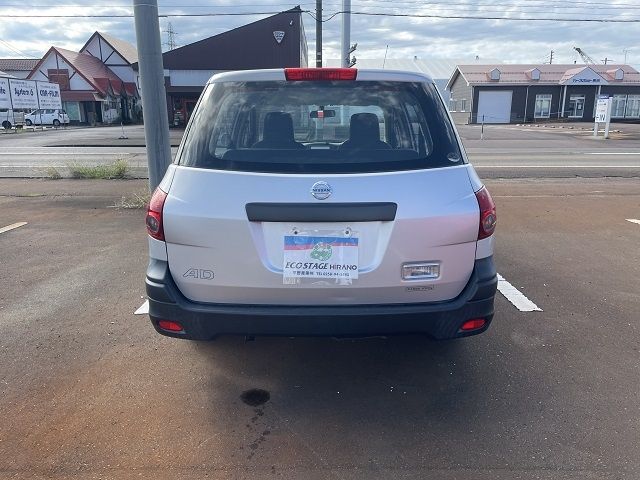 NISSAN AD 2011 Image 31