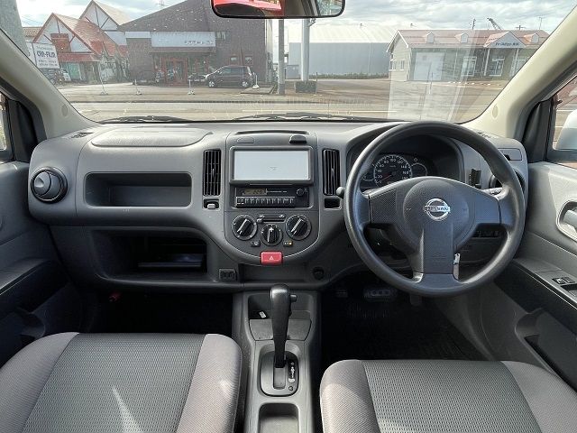 NISSAN AD 2011 Image 31