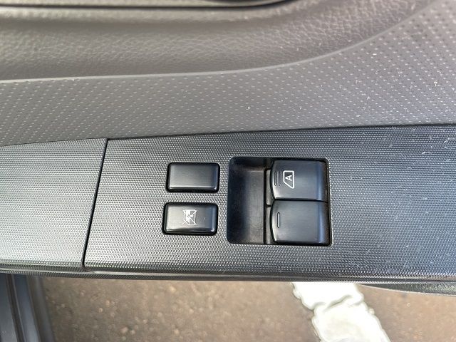 NISSAN AD 2011 Image 31