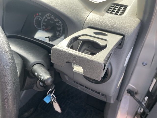 NISSAN AD 2011 Image 31