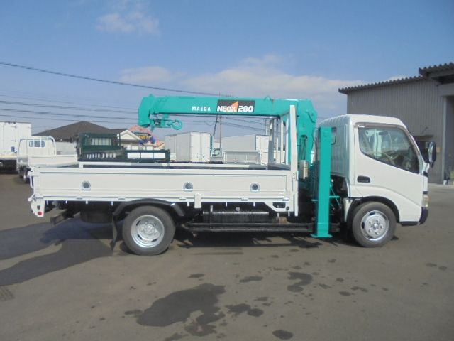HINO DUTRO 2005 Image 31