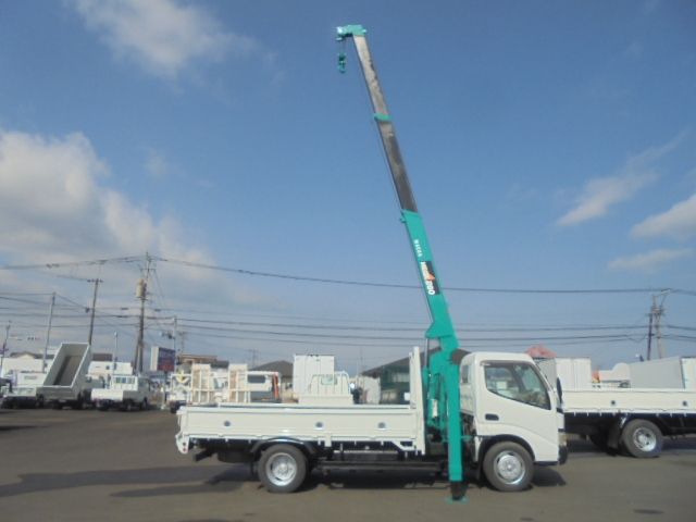HINO DUTRO 2005 Image 31