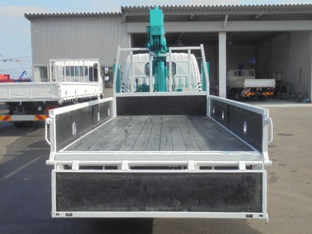 HINO DUTRO 2005 Image 31