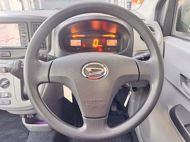 DAIHATSU MIRA E:S 2013 Image 31