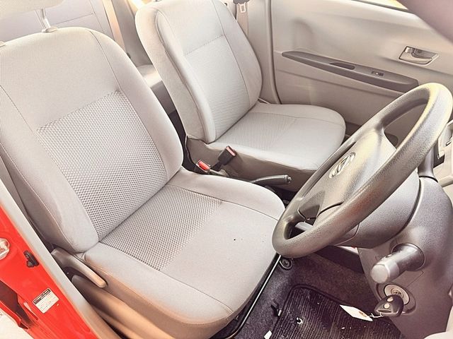 DAIHATSU MIRA E:S 2013 Image 31