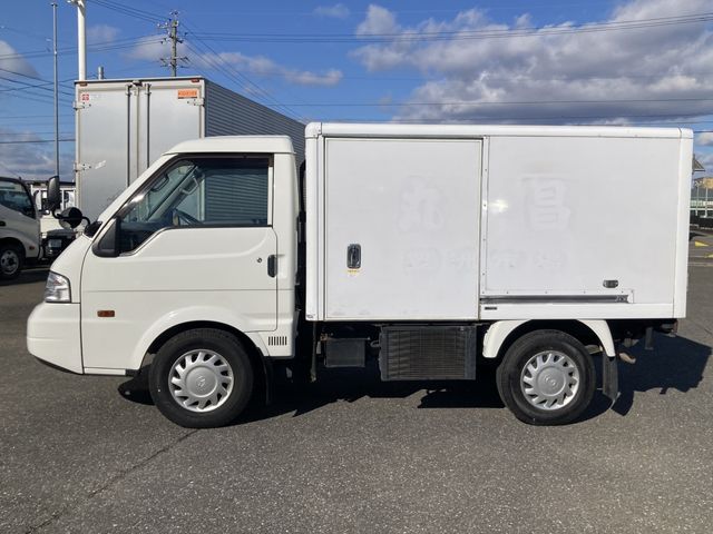 MAZDA BONGO TRUCK 1.15T 2W 2018 Image 31