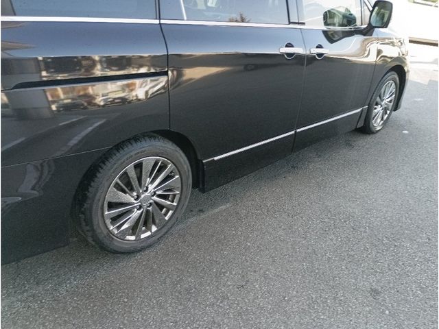 NISSAN ELGRAND 2014 Image 31