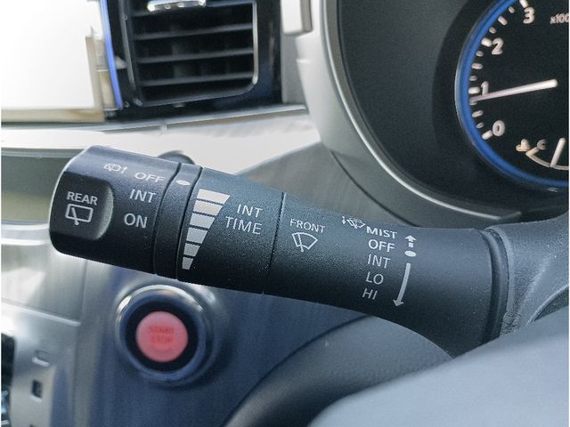 NISSAN ELGRAND 2014 Image 31