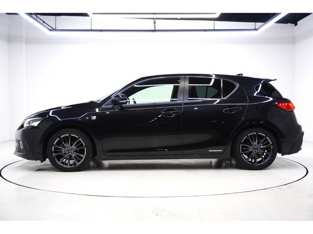 TOYOTA LEXUS CT200H 2018 Image 31