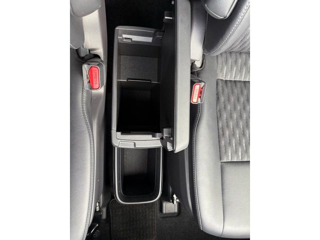 TOYOTA NOAH 2023 Image 31