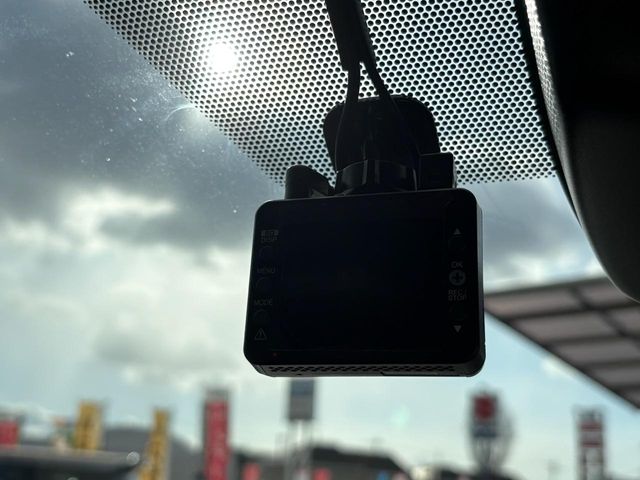 TOYOTA NOAH 2023 Image 31