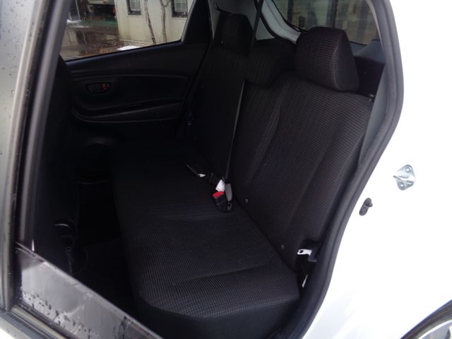 TOYOTA VITZ  4WD 2018 Image 31