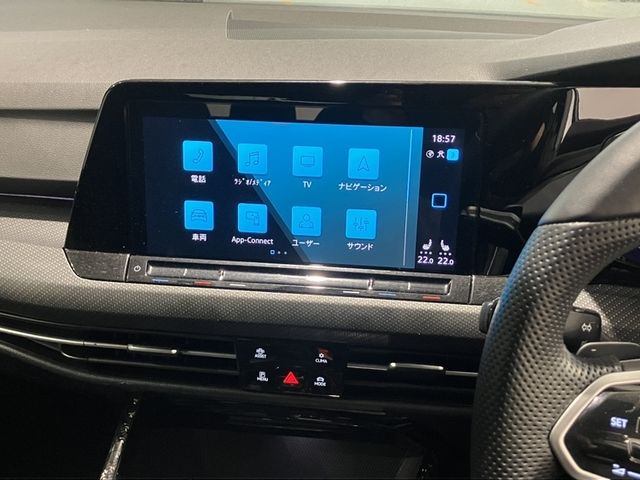 VOLKSWAGEN GOLF VARI 2023 Image 31