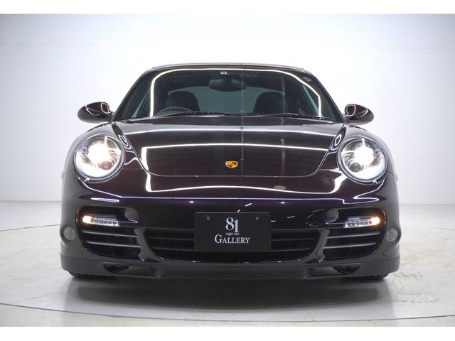 PORSCHE 911 2012 Image 31