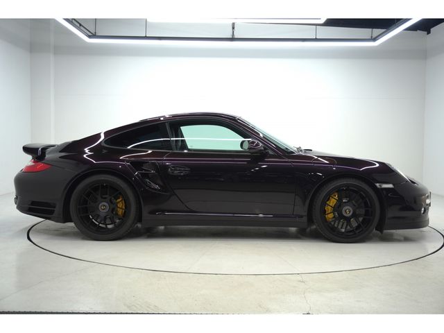 PORSCHE 911 2012 Image 31