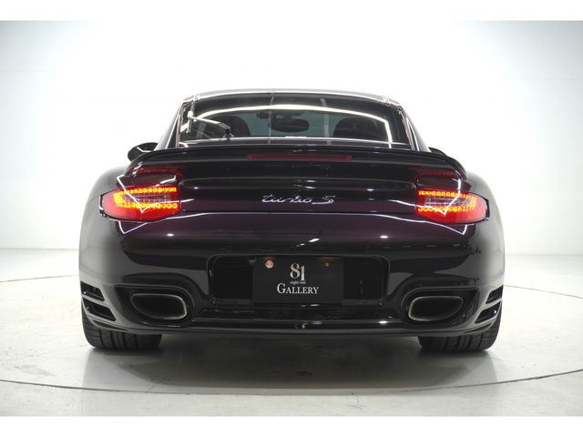 PORSCHE 911 2012 Image 31