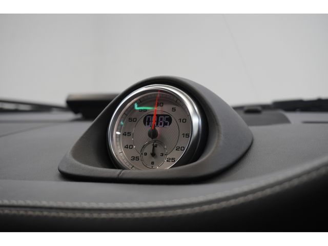 PORSCHE 911 2012 Image 31