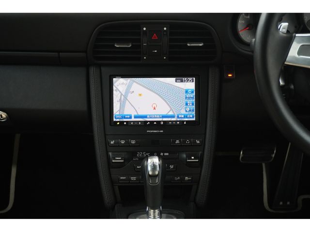 PORSCHE 911 2012 Image 31