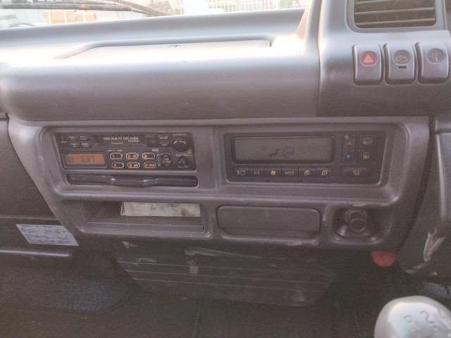 ISUZU ELF 1998 Image 31