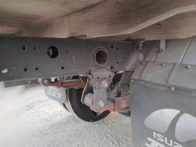 ISUZU ELF 1998 Image 31