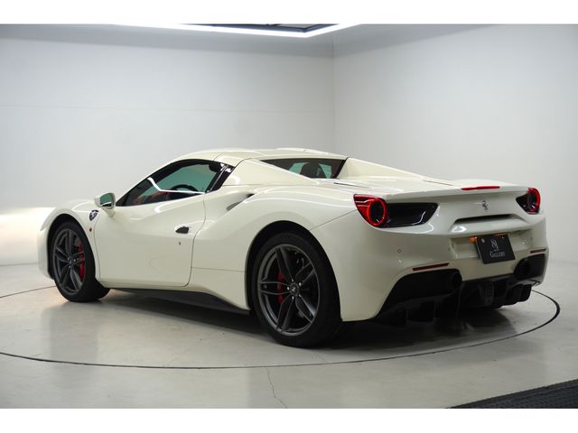 FERRARI 488SPIDER 2016 Image 31