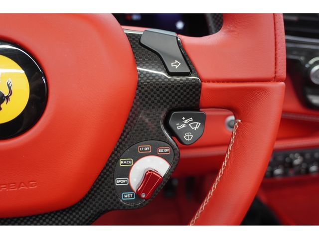 FERRARI 488SPIDER 2016 Image 31