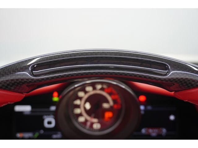 FERRARI 488SPIDER 2016 Image 31