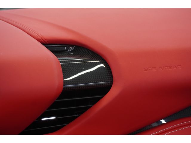 FERRARI 488SPIDER 2016 Image 31