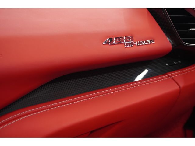 FERRARI 488SPIDER 2016 Image 31