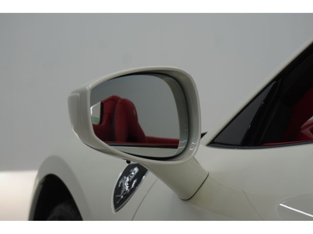 FERRARI 488SPIDER 2016 Image 31