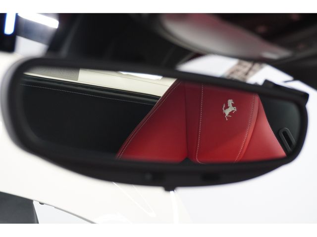 FERRARI 488SPIDER 2018 Image 31