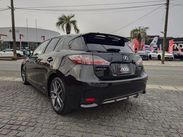 TOYOTA LEXUS CT200H 2016 Image 31