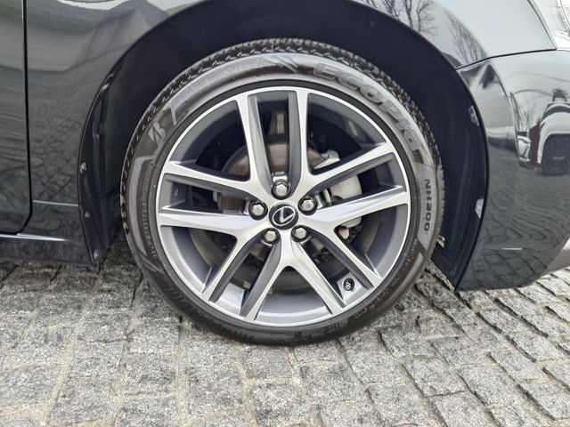 TOYOTA LEXUS CT200H 2016 Image 31