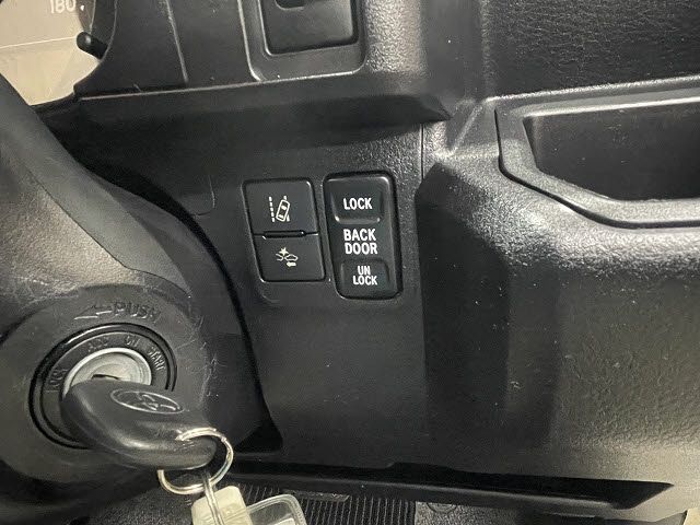 TOYOTA PROBOX VAN 2WD 2019 Image 31