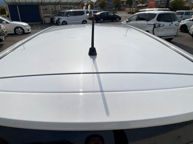 TOYOTA ISIS 2016 Image 31