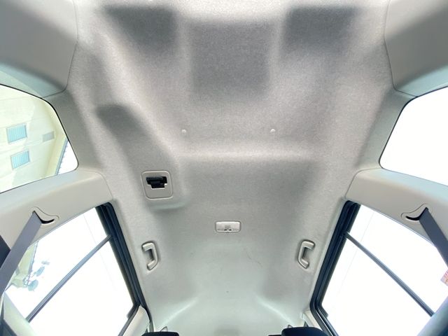 TOYOTA ISIS 2016 Image 31