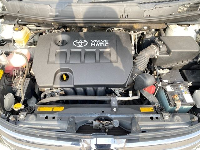 TOYOTA ISIS 2016 Image 31