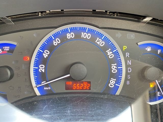 TOYOTA ISIS 2016 Image 31