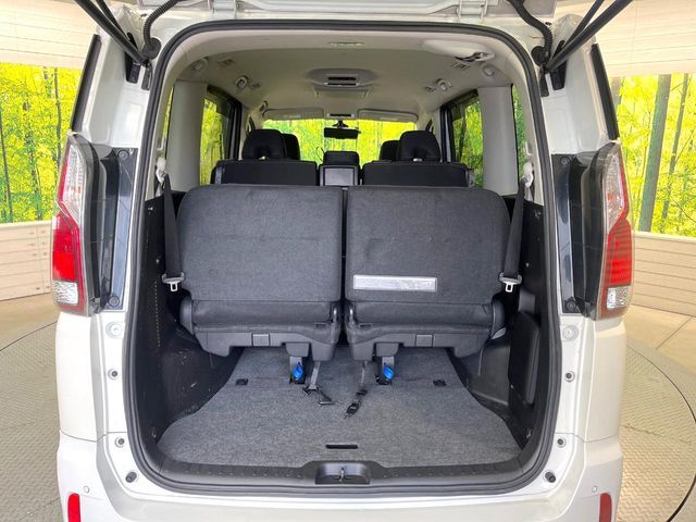 NISSAN SERENA  S-HYBRID 2017 Image 31