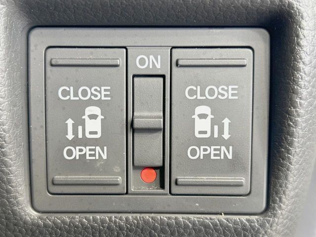 HONDA N BOX CUSTOM 2019 Image 31