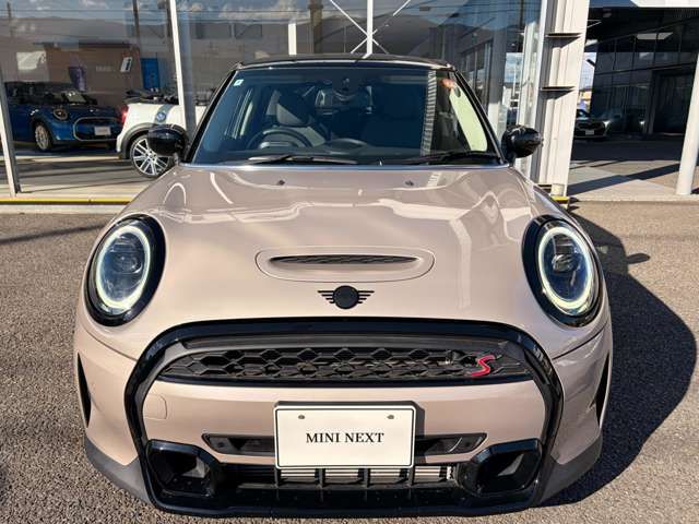 BMW MINI COOPER SD 5DOOR 2022 Image 31