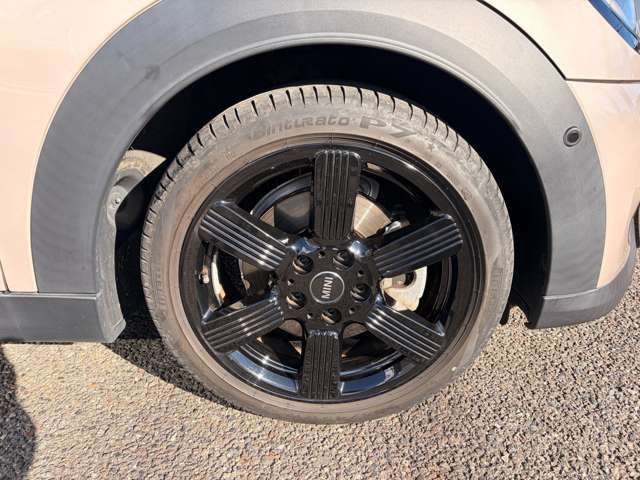 BMW MINI COOPER SD 5DOOR 2022 Image 31