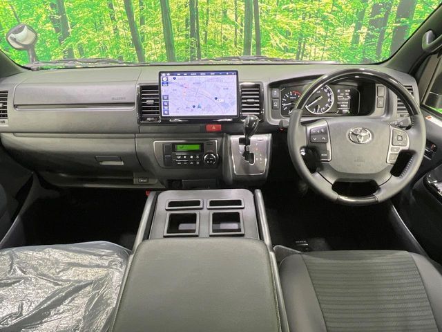 TOYOTA HIACE VAN 2WD 2025 Image 31