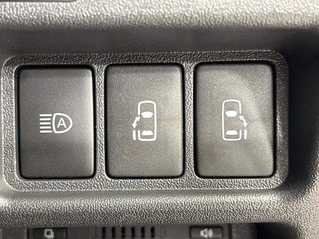 TOYOTA HIACE VAN 2WD 2025 Image 31